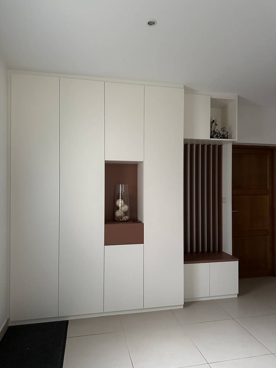 Entrée avec niche déco